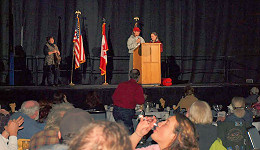 Yukon Quest Banquet(c)  Tina Schmidt